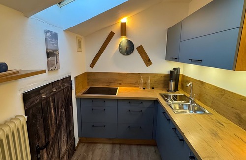 Untergrainau Apartment | Studio Apartment 'Aschaubichl – Narzisse' with Mountain View and Wi-Fi