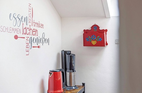 Grainau Apartment | Studio Apartment 'Aschaubichl - Wohnung Anemone' with Mountain View, Balcony and Wi-Fi