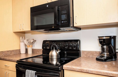 Sun Prairie Apartment | Studio Apartment at Cannery Square