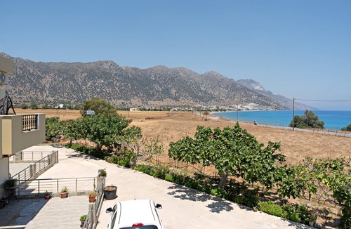 Kardamena Apartment | Studio Apartment 'Athina Seaside' with Balcony, Wi-Fi and Air Conditioning