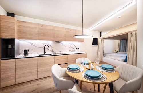 Brunico Apartment | Studio Apartment 'Avia Living Elisabeth' with Mountain View and Wi-Fi