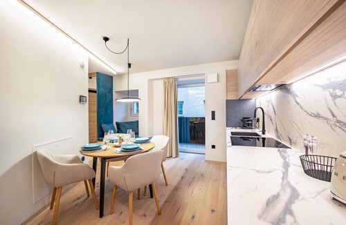Brunico Apartment | Studio Apartment 'Avia Living Elisabeth' with Mountain View and Wi-Fi