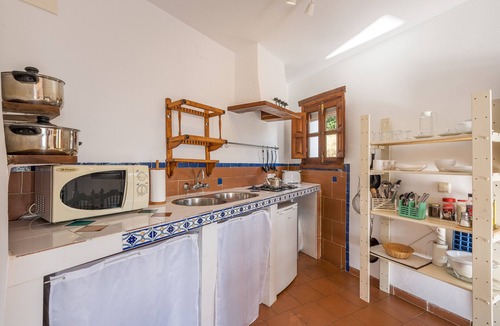 Bubion Apartment | Studio Apartment 'Casa Belmonte' with Sea View, Private Terrace and Wi-Fi
