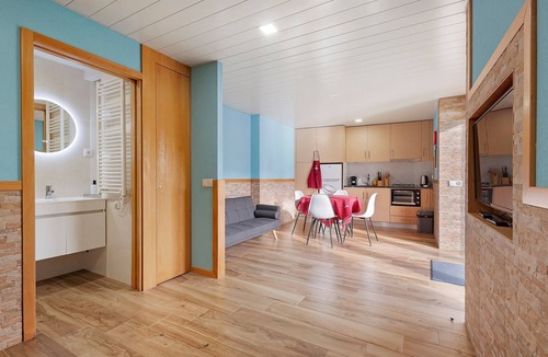Cabril Apartment | Studio Apartment 'Casa Miradouro Fafião' with Mountain View, Private Pool and Wi-Fi