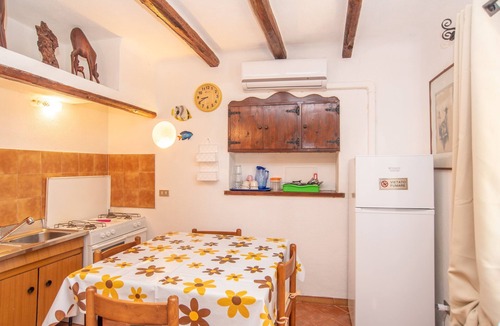 Porto Rafael Apartment | Studio Apartment Close to the Beach with Garden