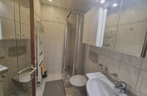 Bad Herrenalb Apartment | Studio Apartment 'Monteur-Einzimmer-5' with Mountain View, Private Terrace & Wi-Fi