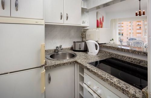 Torrox Costa Apartment | Studio Apartment 'Estudio Bloque 80' with Sea View, Wi-Fi and Air Conditioning