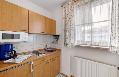 Oberaudorf Apartment | Studio Apartment 'Fewo Brünnstein- Nr 42: Pool, Sauna, Mountain View, Garden, Wi-Fi