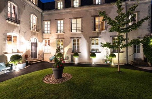 Downtown Angers Apartment | Studio Apartment