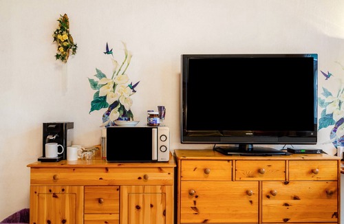 Hildesheim District House | Studio Apartment 'Gästezimmer Für 3 Personen' with Wi-Fi