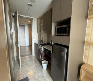 Pantai Indah Kapuk Apartment | Studio Apartment - Gold Coast PIK, Jakarta Utara