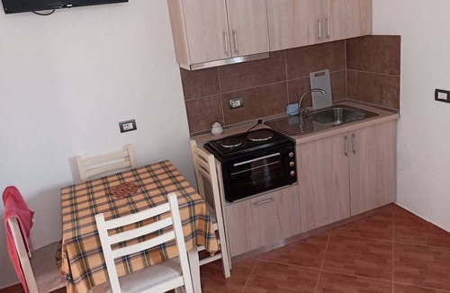 Qerek Apartment | Studio Apartment Hamallaj Beach