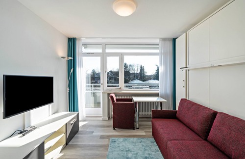 Furstenfeldbruck District Apartment | Studio Apartment "Huber Living Basic 202" with Balcony & Wi-Fi