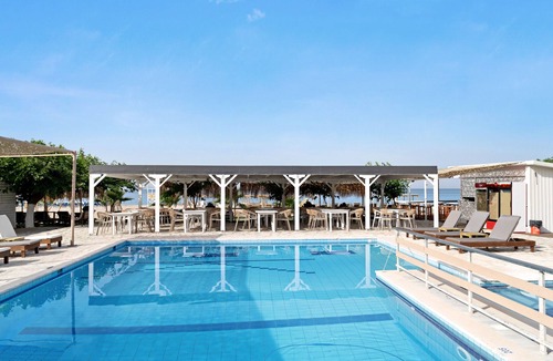 Pidima Kyras Apartment | Studio Apartment 'Iguana 3' with Sea View, Wi-Fi and Air Conditioning