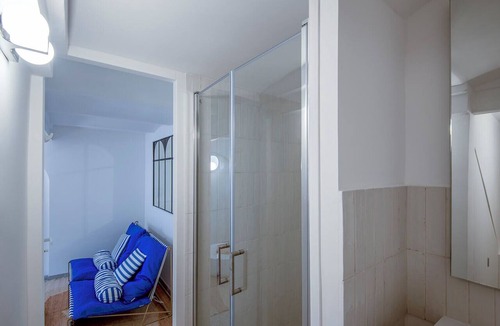 Saint-Lambert Apartment | Studio apartment in Endoume, close to the sea!