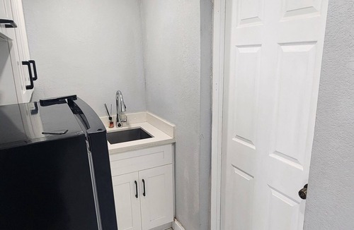 West Little River Apartment | Studio Apartment in Miami