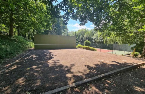 Klingenthal Apartment | Studio apartment in the heart of nature with shared swimming pool and playgrounds