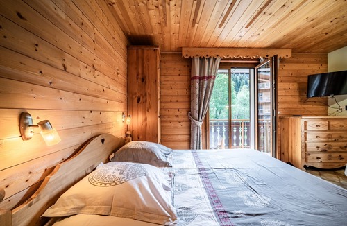 Chatel Apartment | Studio Apartment 'La Flèchette - 2 Pers' with Mountain View, Balcony and Wi-Fi