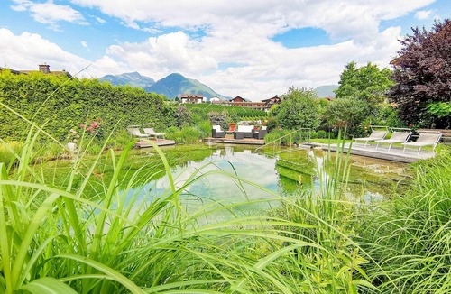 Naz Apartment | Studio Apartment 'Linderhof Nido' with Mountain View, Shared Pool and Wi-Fi