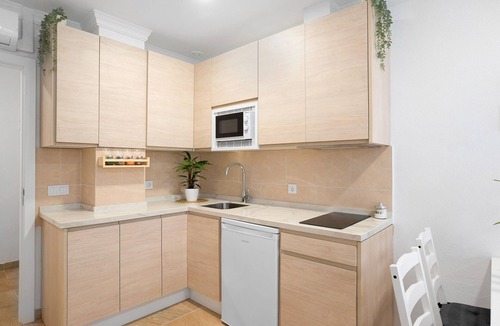 San Ambrosio Apartment | Studio Apartment "Loft Centro Historico Barbate" close to the Sea with Wi-Fi
