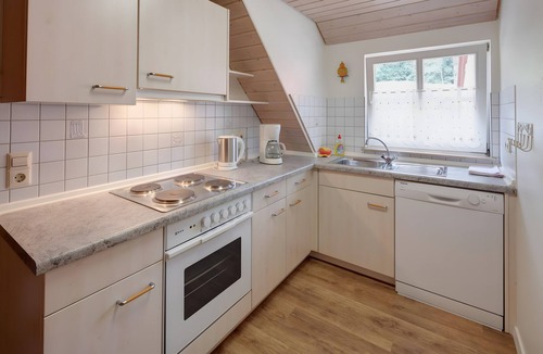 Gerabronn Apartment | Studio Apartment 'Mohn' with Shared Terrace, Shared Garden and Wi-Fi