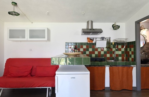 Dorgali Apartment | Studio Apartment "Naramanue 1" with Mountain View, Private Terrace & Wi-Fi