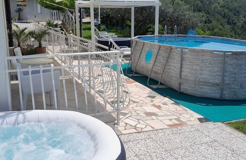 Secovlje Apartment | Studio Apartment Olive Oil Homestead Milok