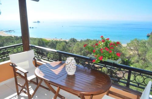 Sinarades Apartment | Studio Apartment Papadatos - Pelekas Beach, Corfu