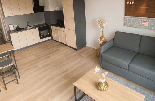Rhein-Erft-Kreis District Apartment | Studio-Apartment-Private Bathroom-Landmark view