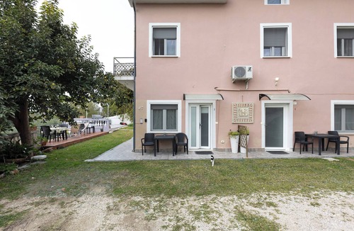Salionze Apartment | Studio Apartment "Riverview 67 1" with Garden & Wi-Fi