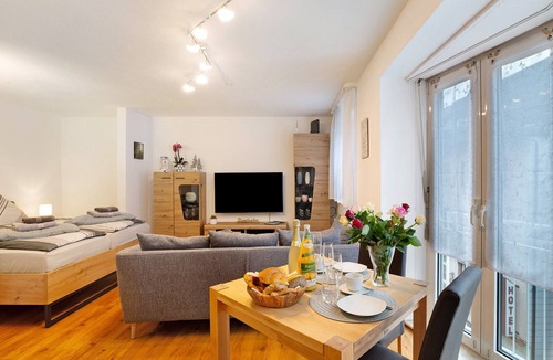 Bad Wildbad Apartment | Studio Apartment 'Schwarzwaldnestle' with Mountain View, Wi-Fi and Air Conditioning