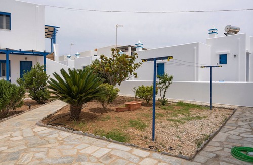 Serifos Apartment | Studio Apartment 'Studios Ninemia Serifos 3' with Sea View, Wi-Fi and Air Conditioning