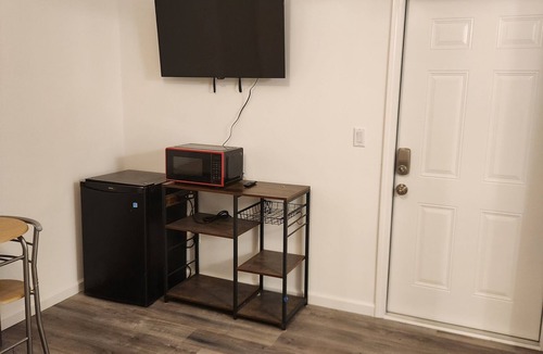 Scenic Gulf Drive Apartment | Studio Apartment