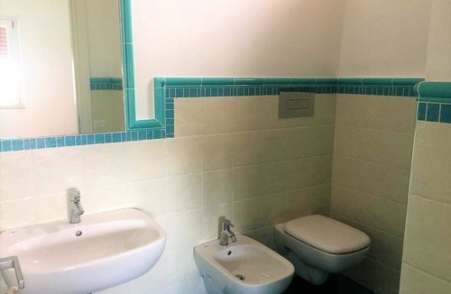Marina Lido Apartment | Studio apartment with bathroom with sea view on the tourist port of Pisciotta