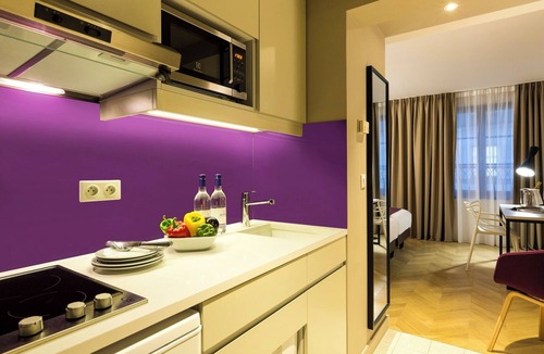 Gaillon Apartment | STUDIO APARTMENT WITH AIRCON IN OPERA