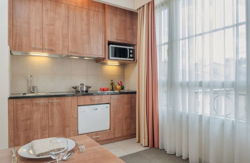 Saint-Germain-des-Pres Apartment | STUDIO APARTMENT WITH AIRCON IN SAINT GERMAIN