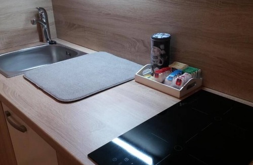 Visoko Apartment | Studio Apartment with garden view