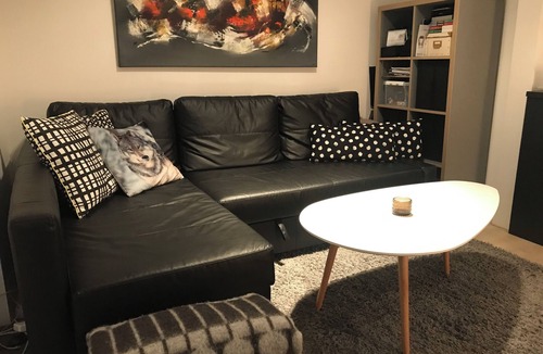 Breidholt Apartment | Studio Apartment with Patio in Reykjavík