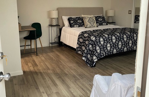 Ventura Apartment | Studio Apartment with Private Patio
