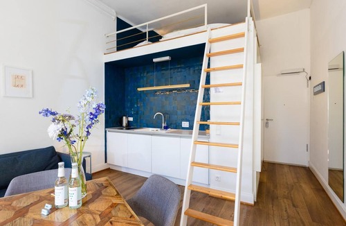 Altstadt-Nord Apartment | Studio apartment with view of the cathedral spires and sleeping gallery