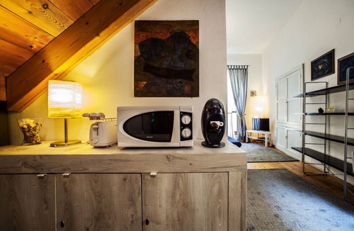 Historic Castle District Bed & Breakfast | Studio Apartments Centro Storico Via Manno