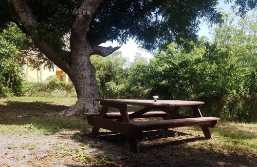 Orange Grove Apartment | STUDIO APT. a/c - stable wifi - filtered tap water - 5 min. to the boardwalk