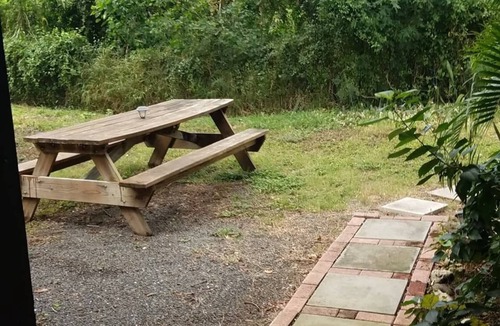 Orange Grove Apartment | STUDIO APT. a/c - stable wifi - filtered tap water - 5 min. to the boardwalk