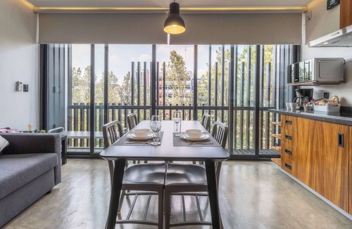 Reforma Apartment | Studio apt AC Rooftop views Business C