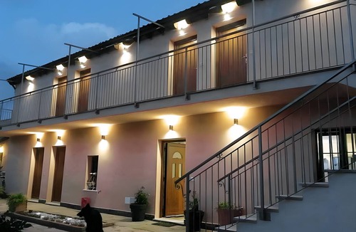 Savona Apartment | Studio 'Arcobaleno' with Sea View Balcony, Wi-Fi and Air Conditioning