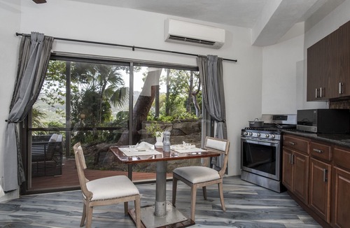 Estate Peterborg House | Studio at Chateau Nightwind w/Awesome BVI Views