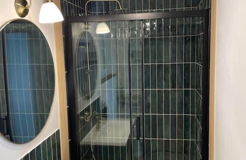 Saint-Seurin-de-Bourg Apartment | Studio au bord de l'eau