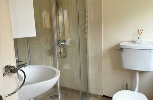 High Wycombe Apartment | Studio available