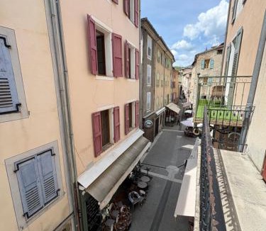 Castellane Apartment | Studio avec balcon centre Castellane