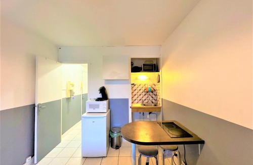 Melun Apartment | Studio Avec Balcon Proche Gare